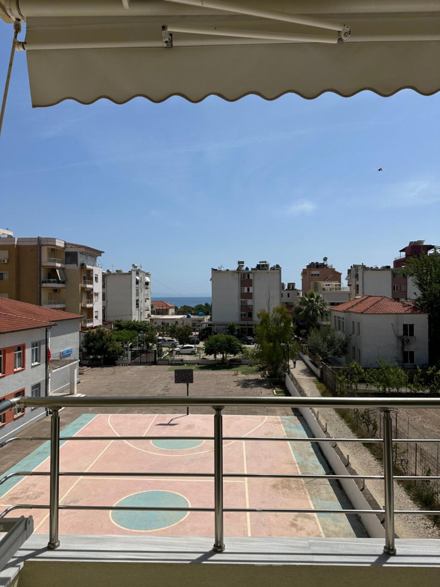 Apartments Piazza Himarë Eksteriør billede
